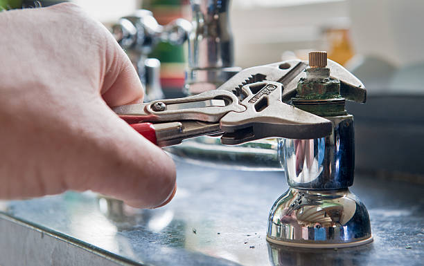 Best Water damage restoration specialists  in Mill Creek, WA